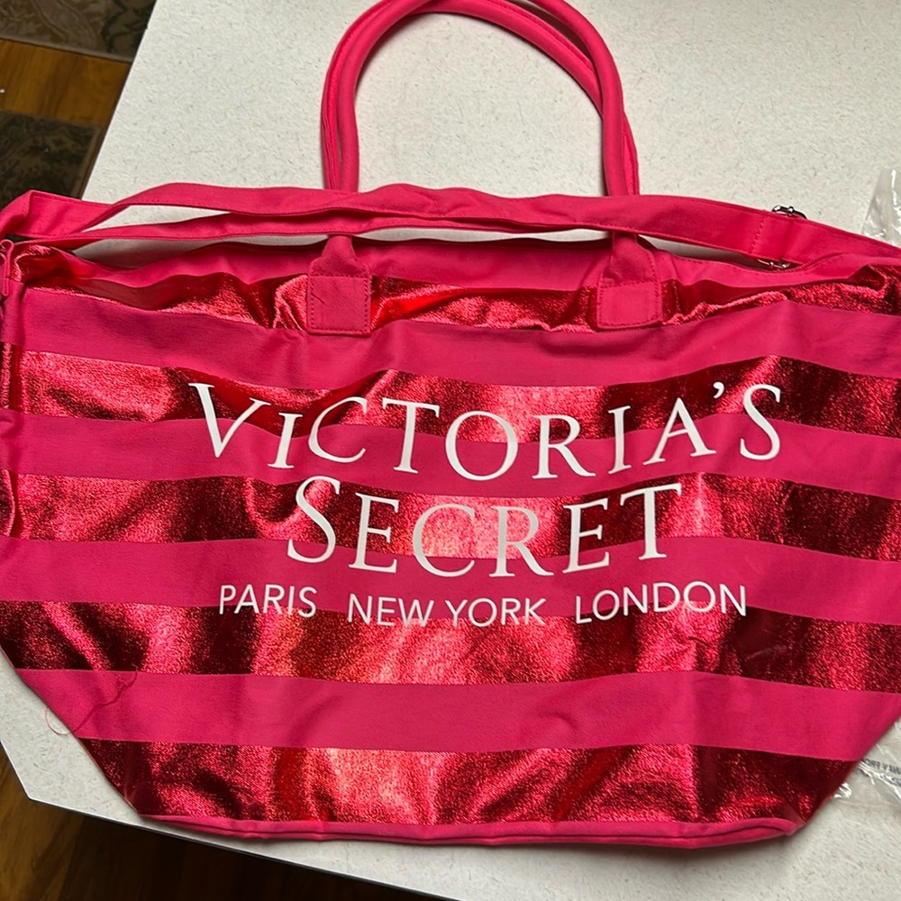 Victoria’s Secret large tote. NWT